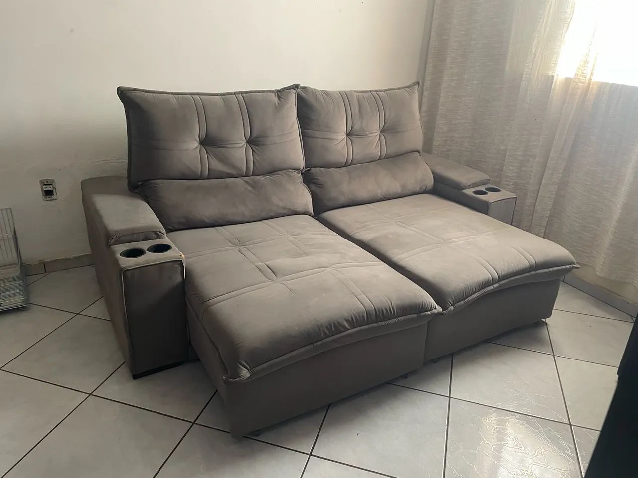 Sofá retrátil 