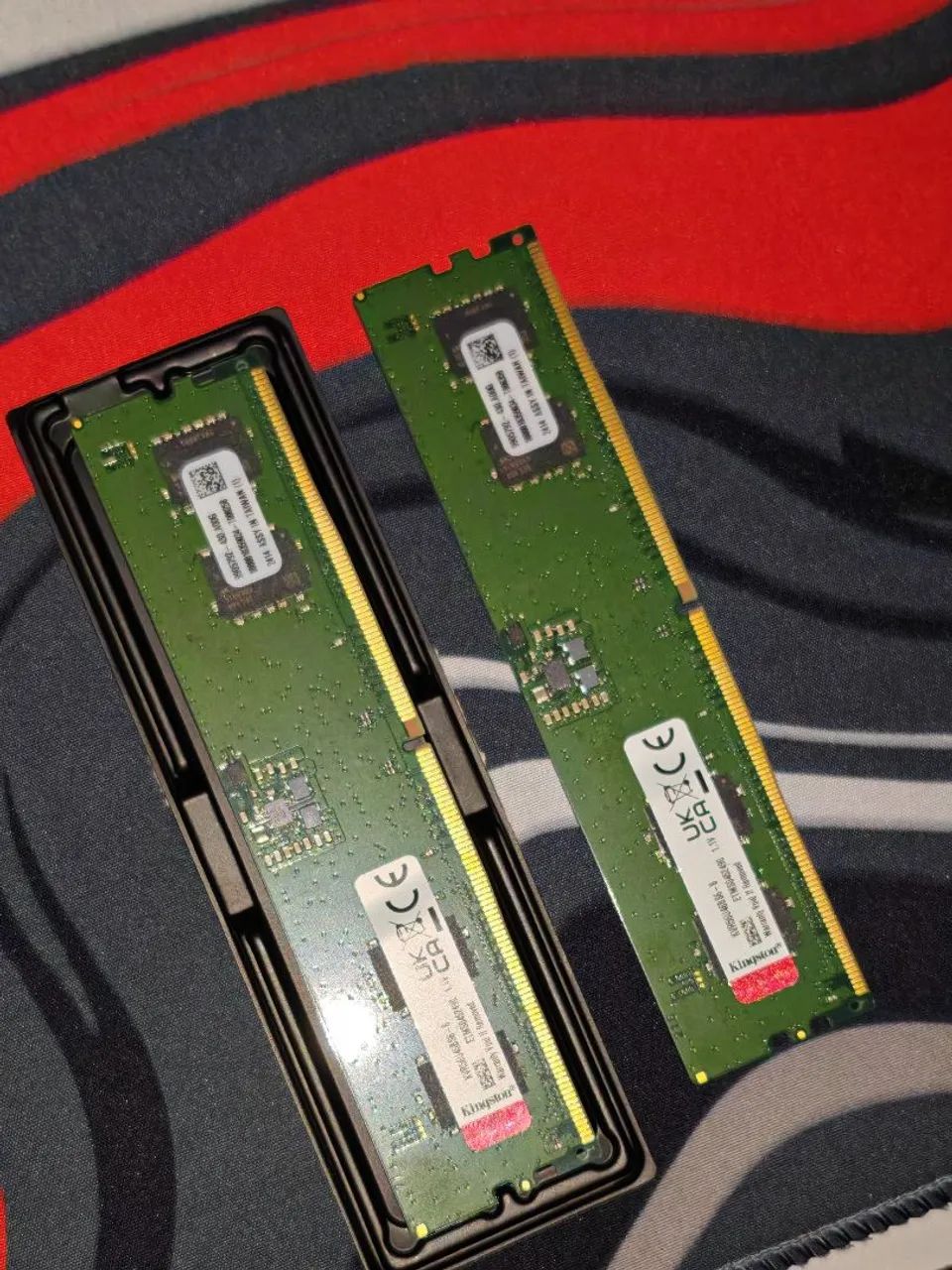 VENDE-SE 2 MEMÓRIAS RAM 8gb DDR5 KINGSTON 5600Mhz OBS: VALOR DE UMA UNIDADE 