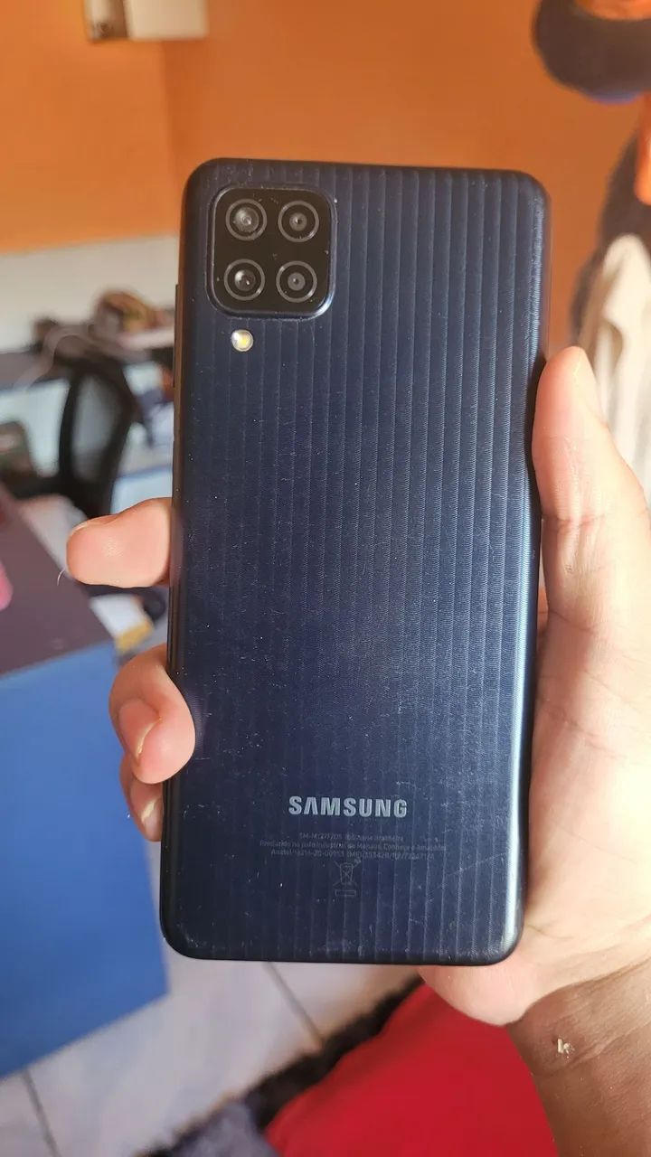 Vendo m12 com caixa - Foto 3