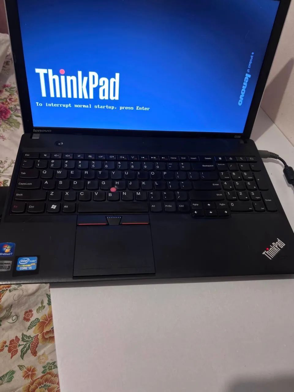 Notebook Lenovo Thinkpad modelo E530 - Foto 3