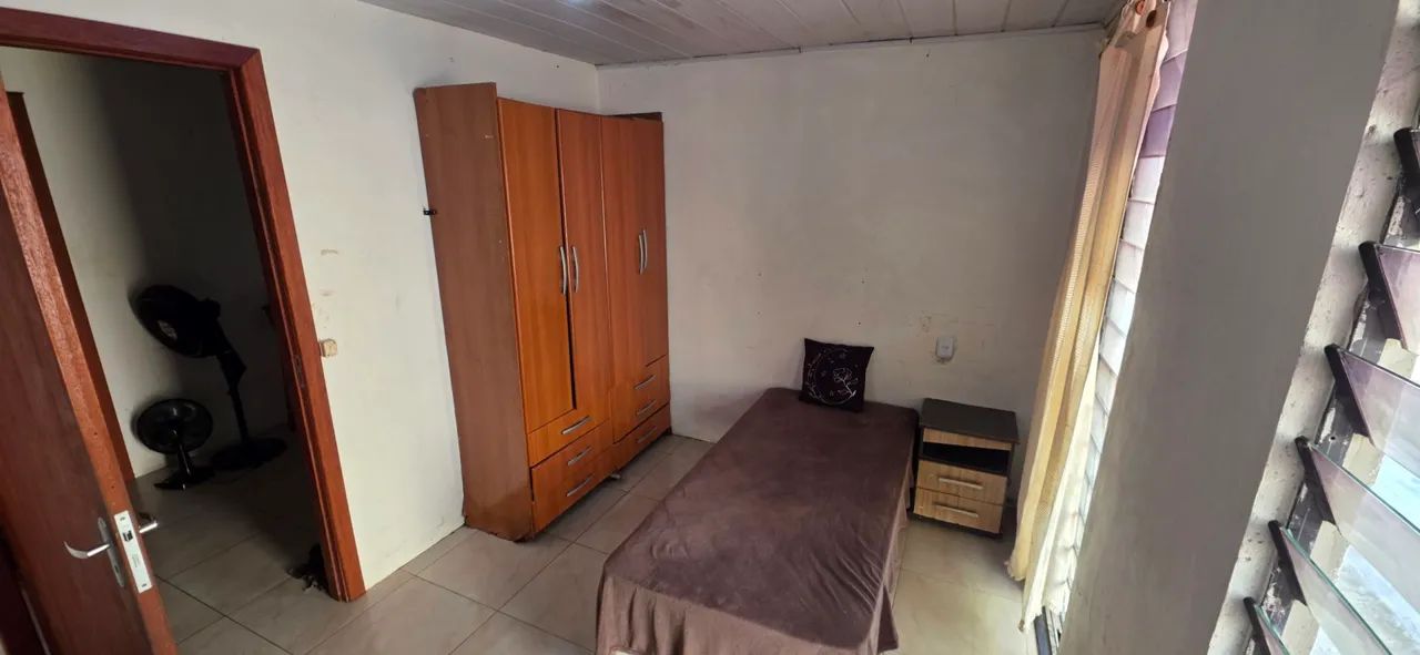 Alugo quarto individual para homens em republica prox a ufsc - Foto 4