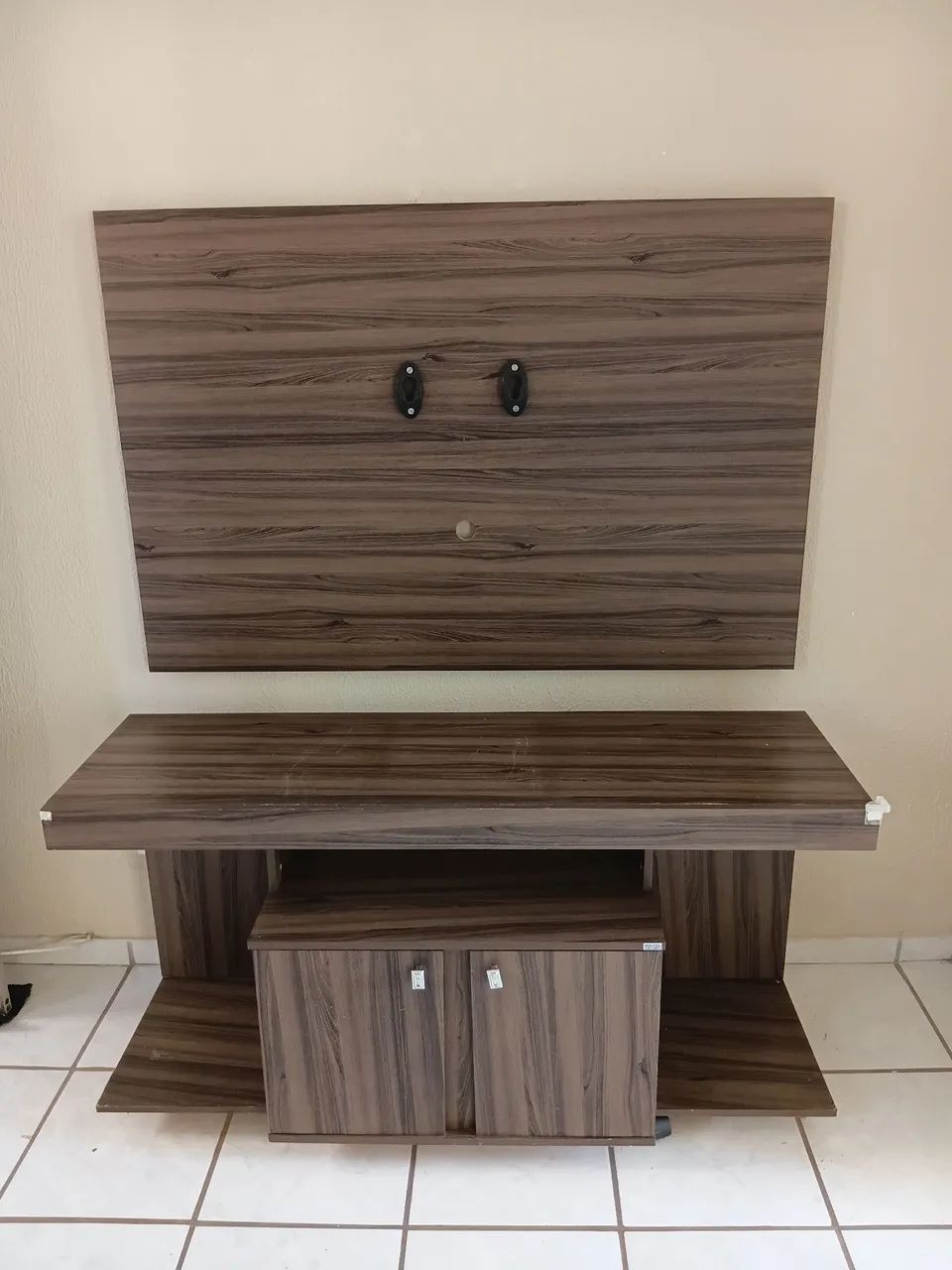 Rack com rodas e painel para tv - Foto 3