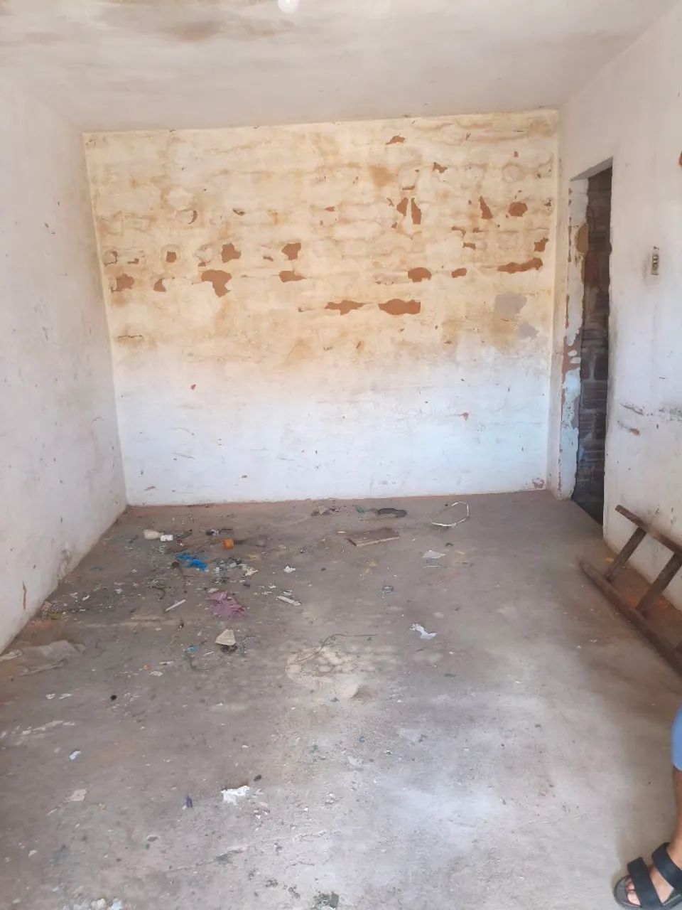 Casa de esquina com ponto comercial e 4 quartos - Foto 4