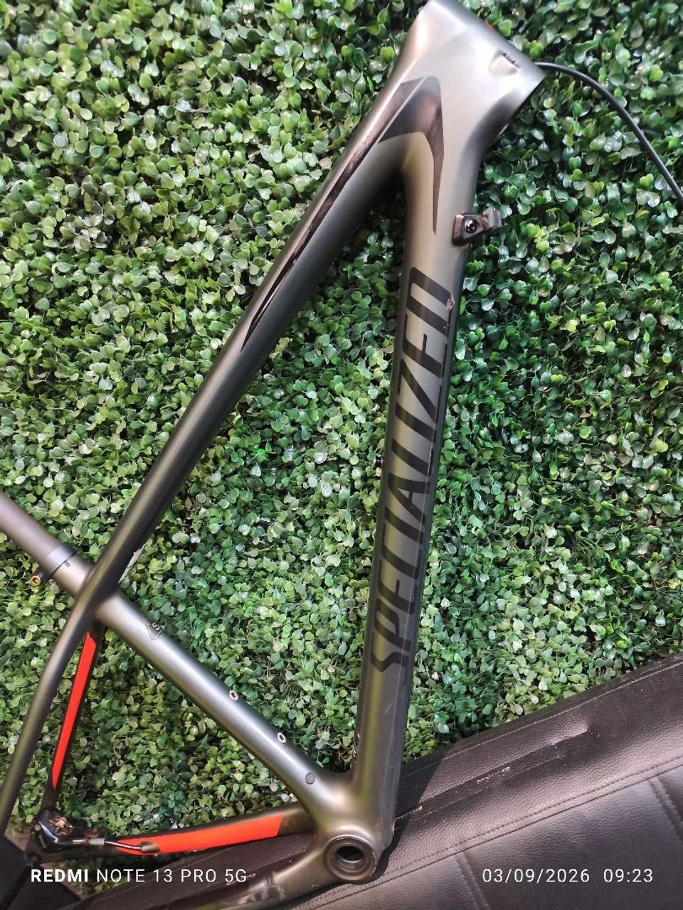 Quadro Specialized epic carbon tamanho 15 - Foto 4