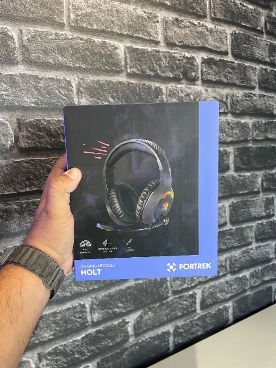 ? HEADSET RGB FORTREK HOLI BONITO E BARATO ?