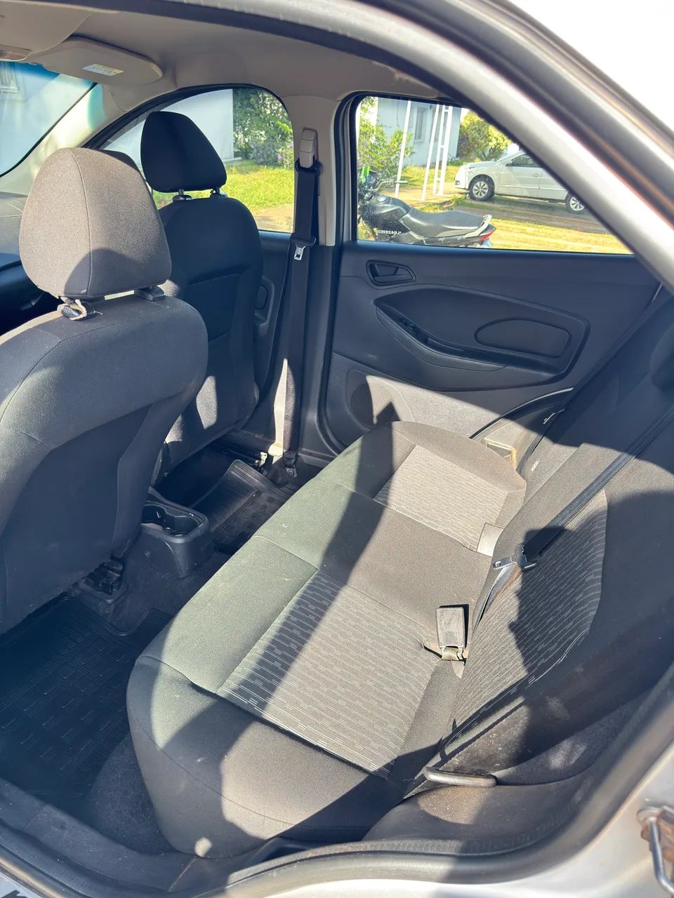 ? ALUGA-SE CARRO PARA APLICATIVOS (Uber, 99 e similares) ? - Foto 4