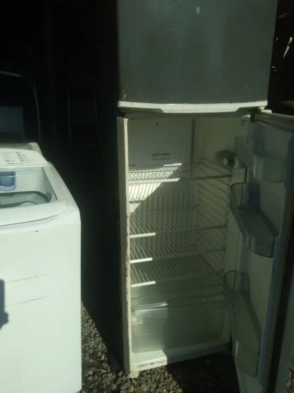 Geladeira consul 330litros usada funciona perfeitamente  - Foto 3