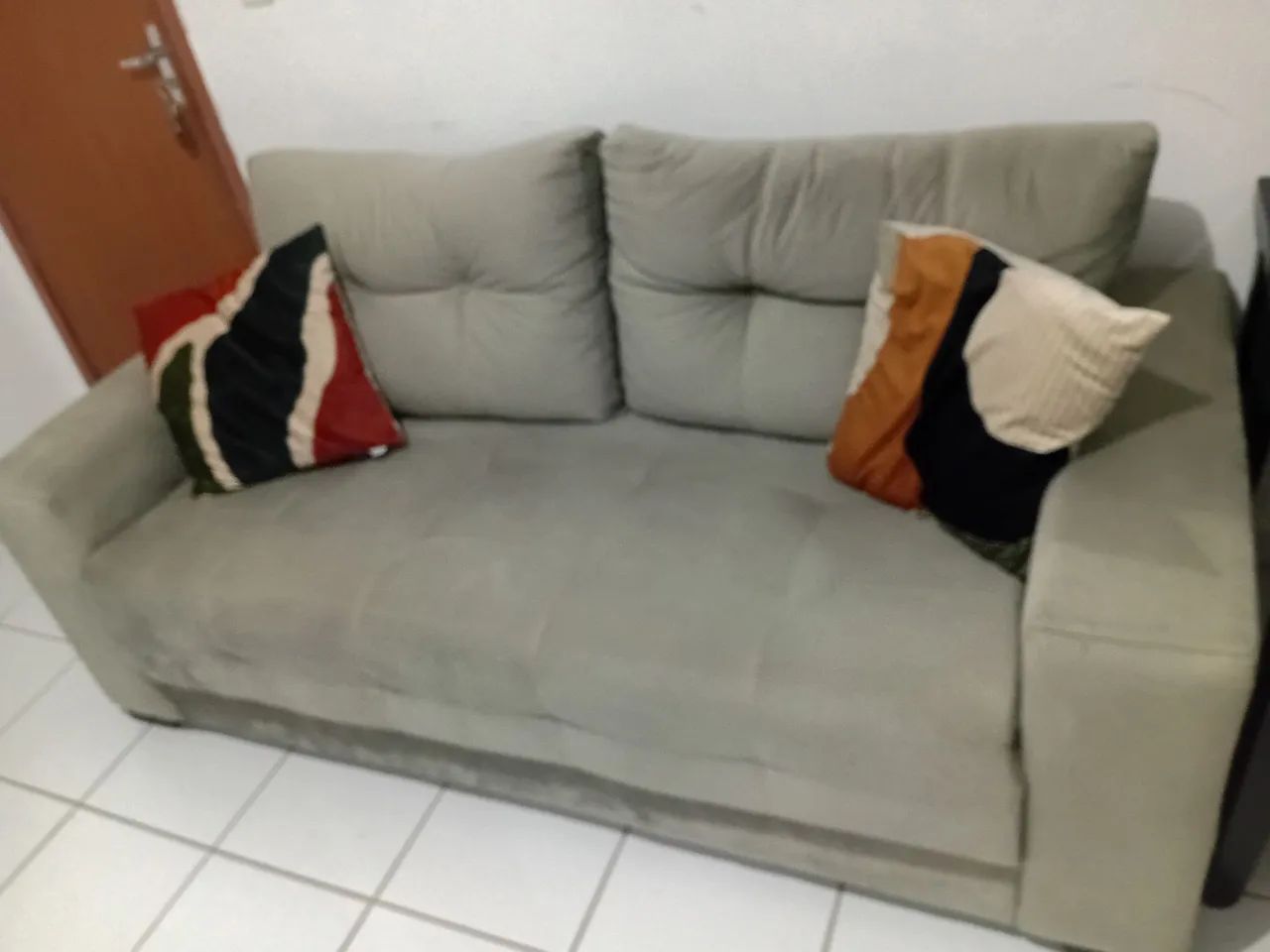Sofá 3 lugares 