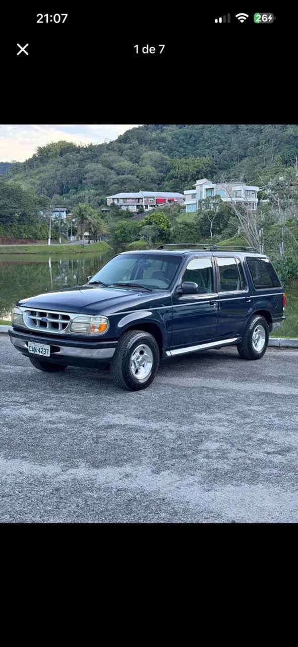 Ford Explorer XLT 4X2 4.0 V6 1995