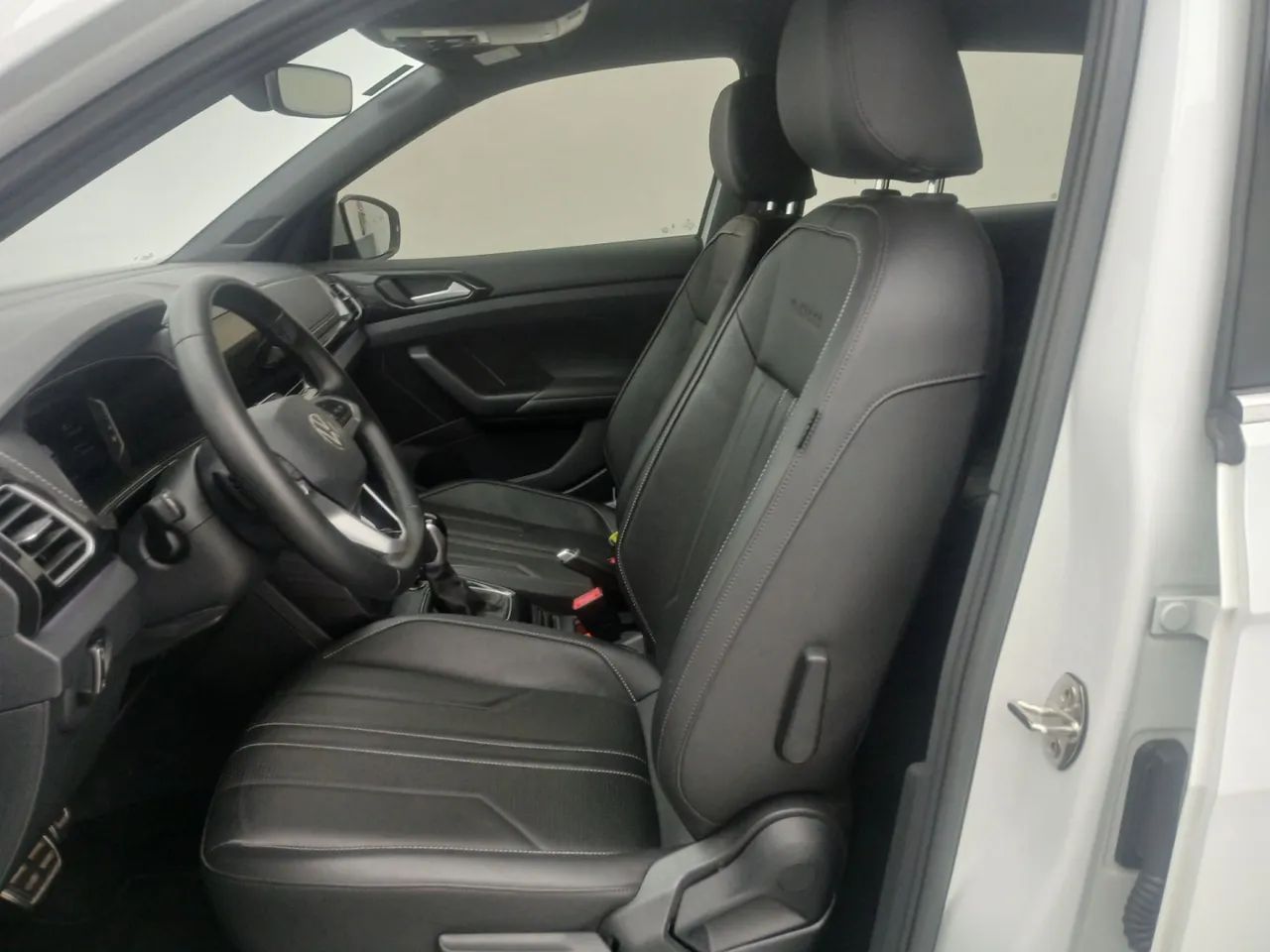 Volkswagen T-Cross Highline 1.4 TSI Flex 16V 5P AUT, foto 16 de 18