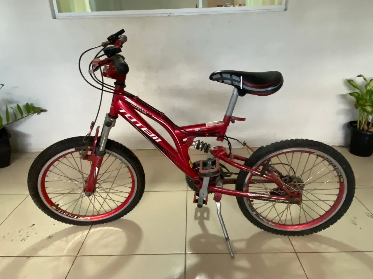 Bicicleta com macha e alumínio  - Foto 3