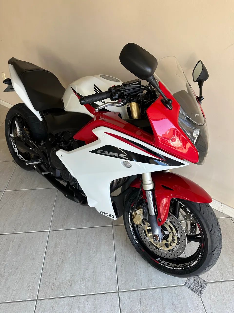 Honda CBR 600 F 2013