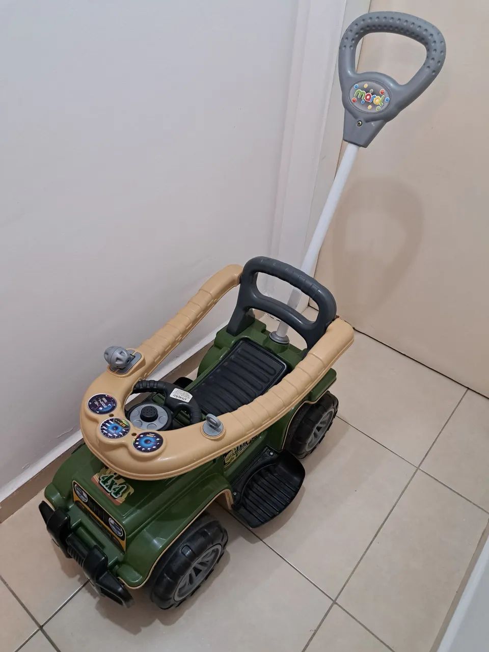 VENDO CARRINHO BEBÊ JIP JIPE MARAL USADO - Foto 4