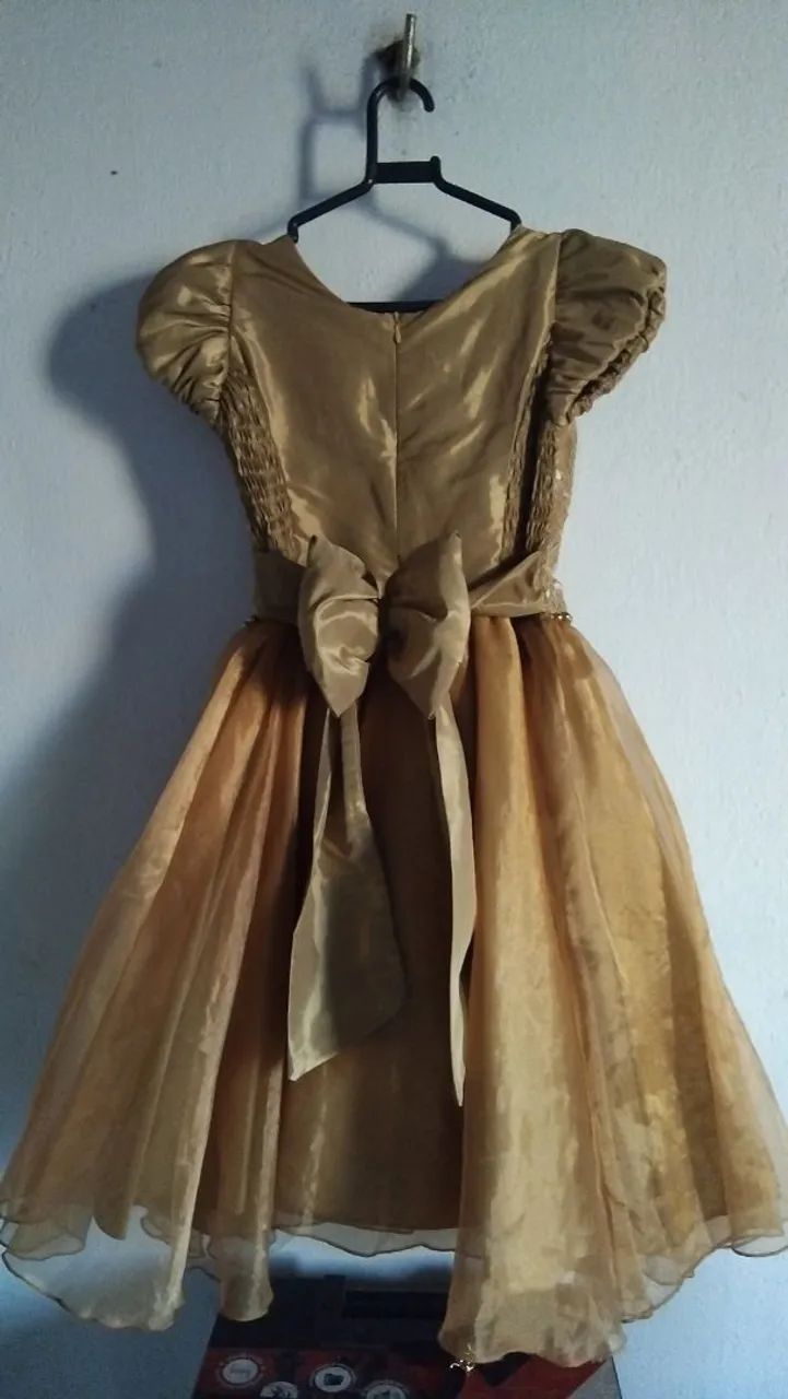 Vestido de festa com acessório - Foto 2