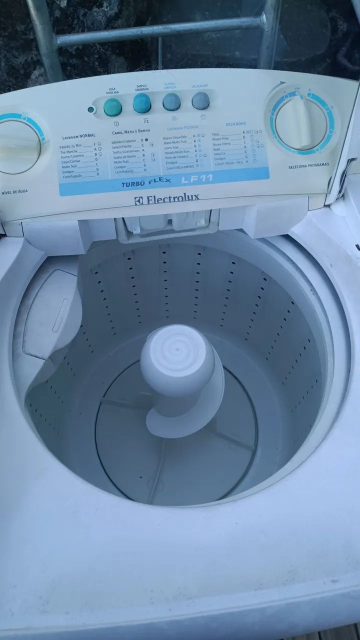 Máquina de lavar Eletrolux 10 kg modelo lf11 - Foto 3