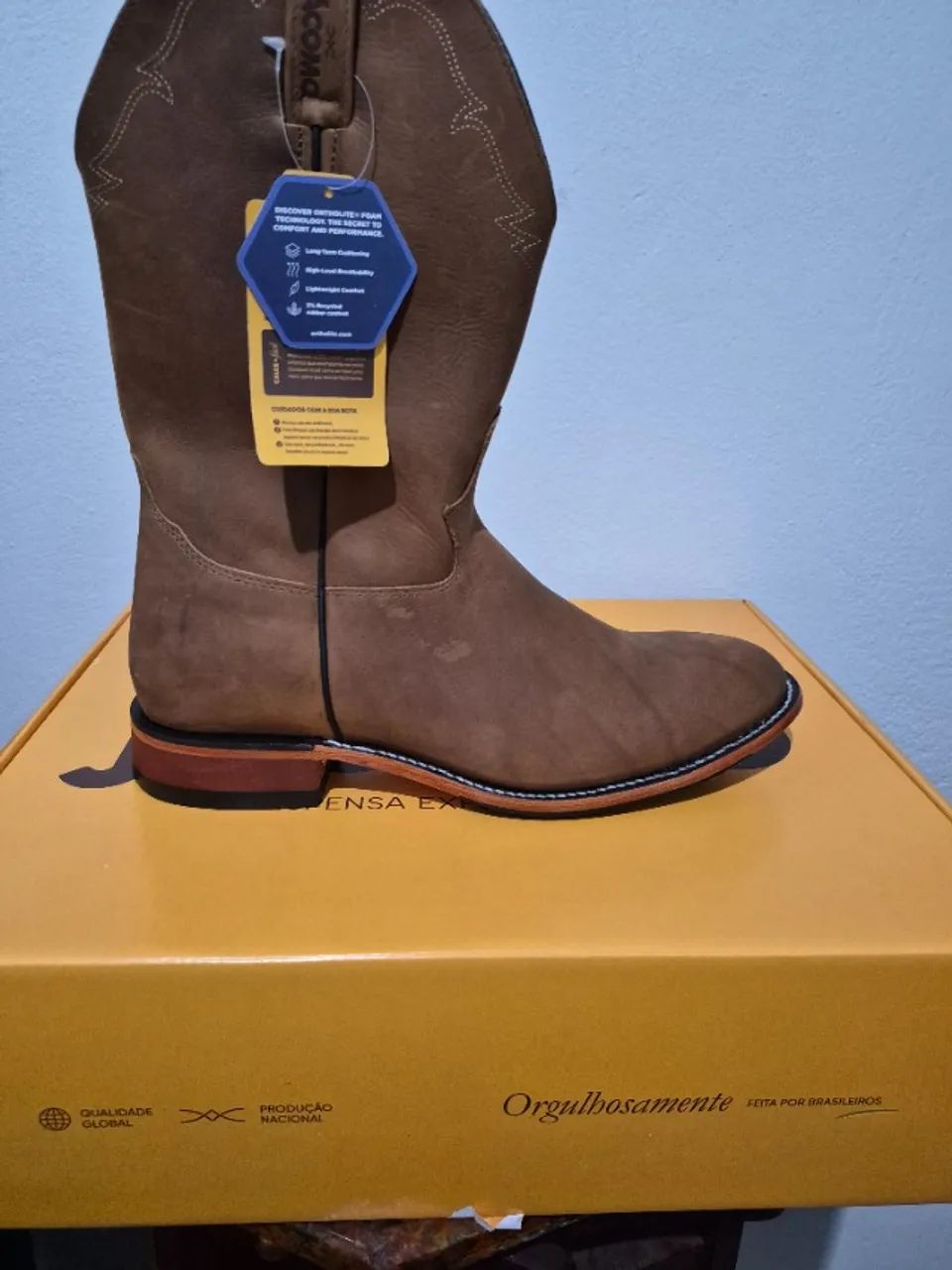 Bota de couro ORIGINAL 42 (Nunca usada) - Foto 2