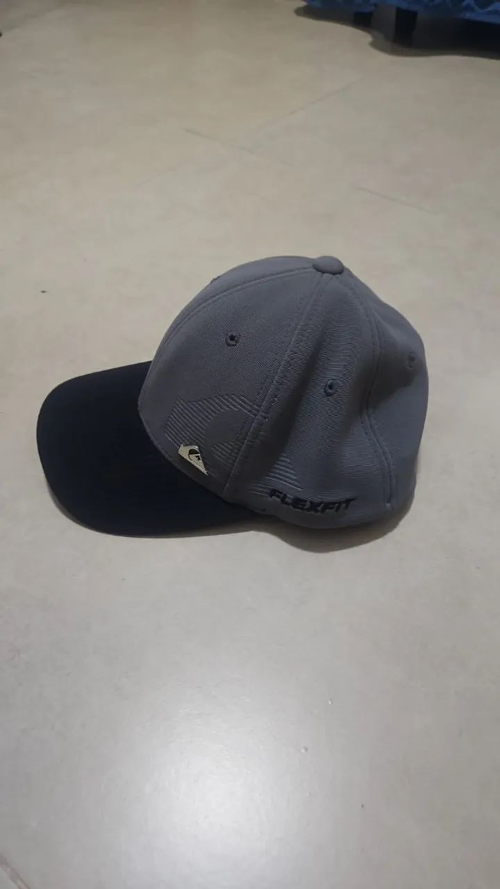 Boné Quiksilver FlexFit Cinza - Foto 3