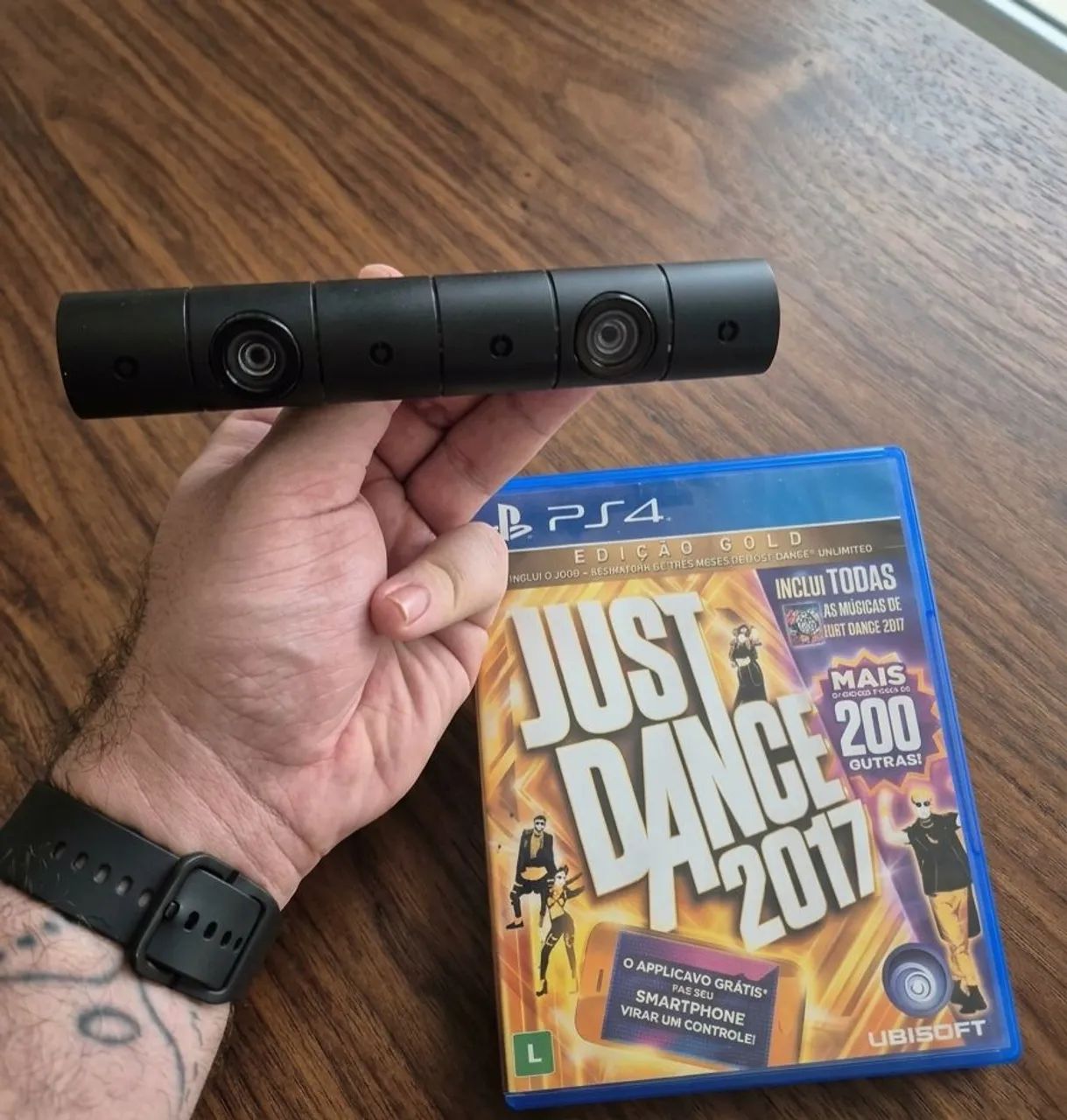 Câmera do  Ps4 com Jogo Just Dance 2017