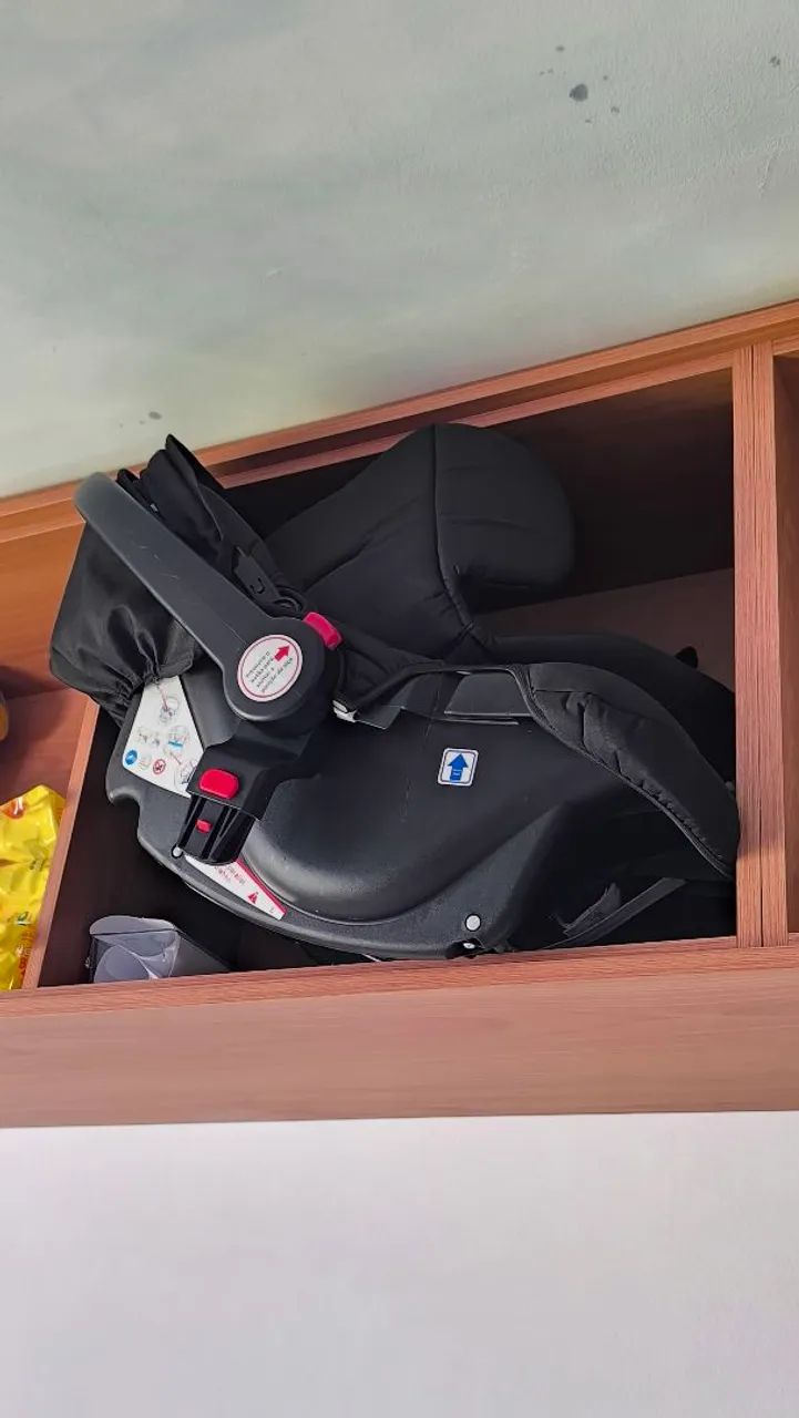 Bebe conforto com base para carro