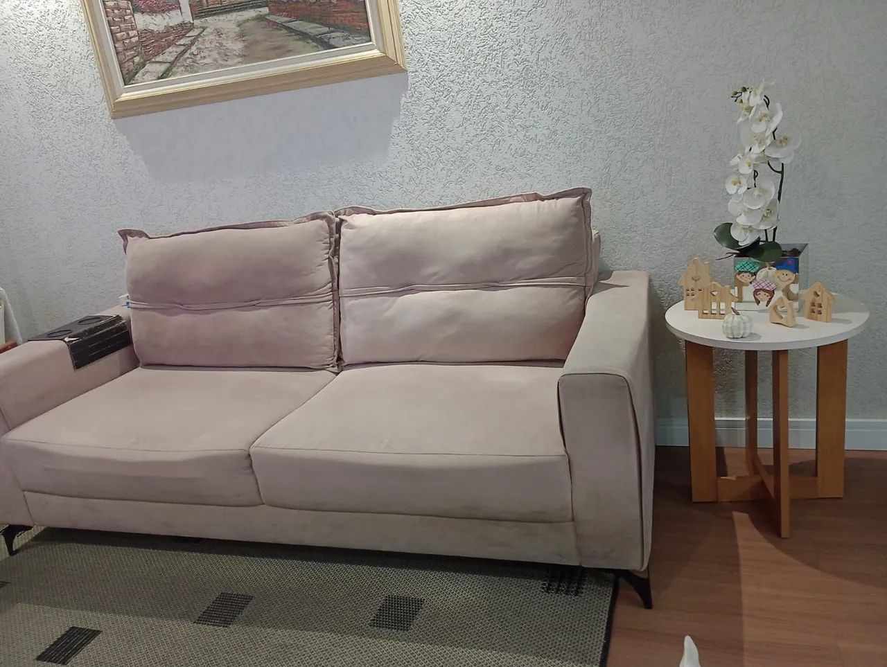 Sofá semi-novo rosê - Foto 4