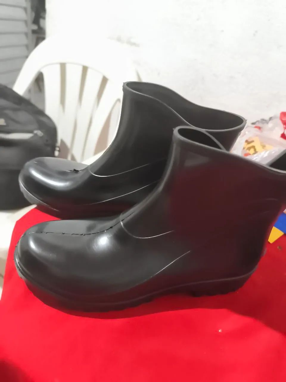 Bota galocha nova, número 38 - Foto 3