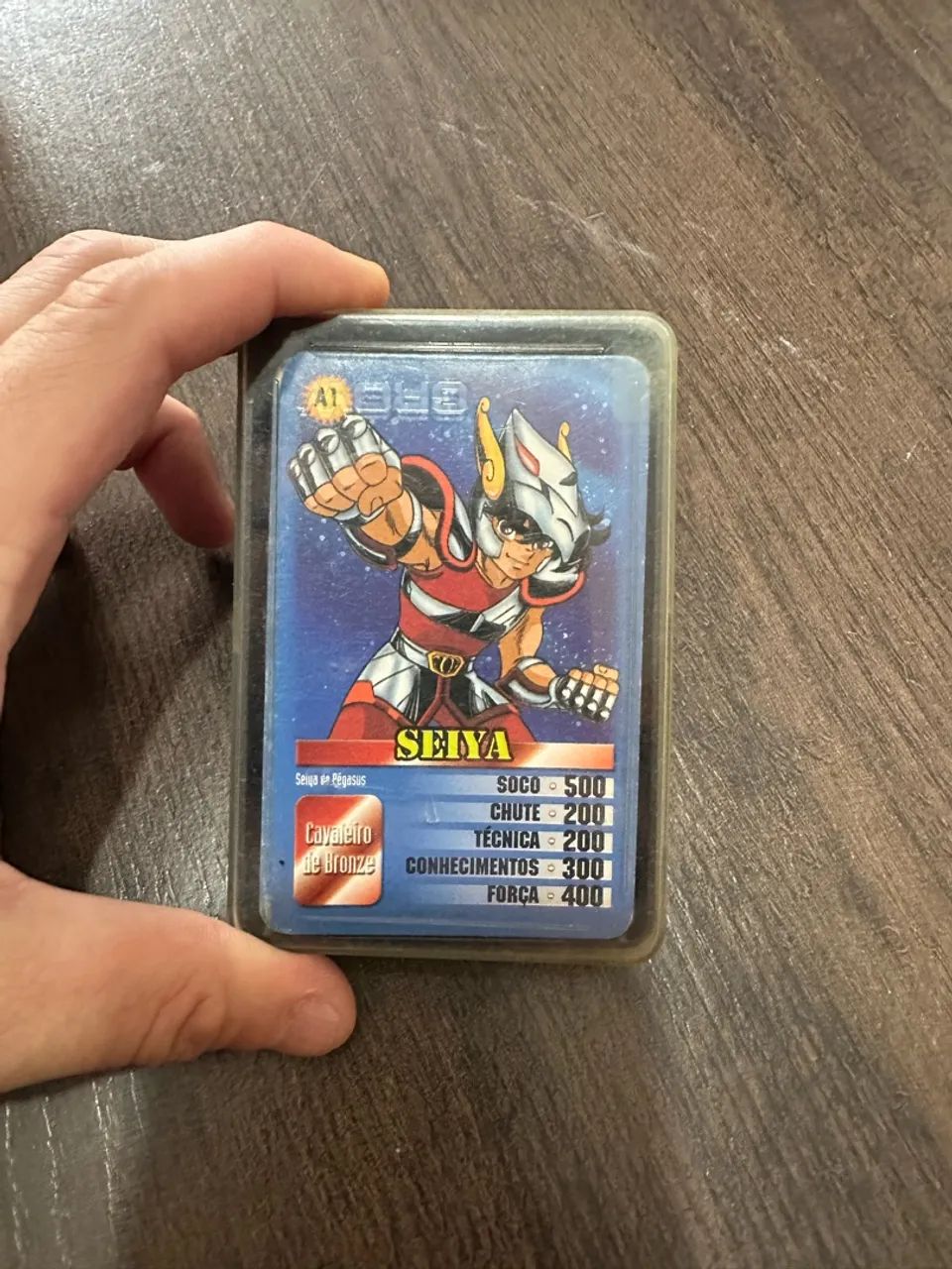 Super Trunfo Cavaleiros do Zodíaco - Completo com Porta-Cartas