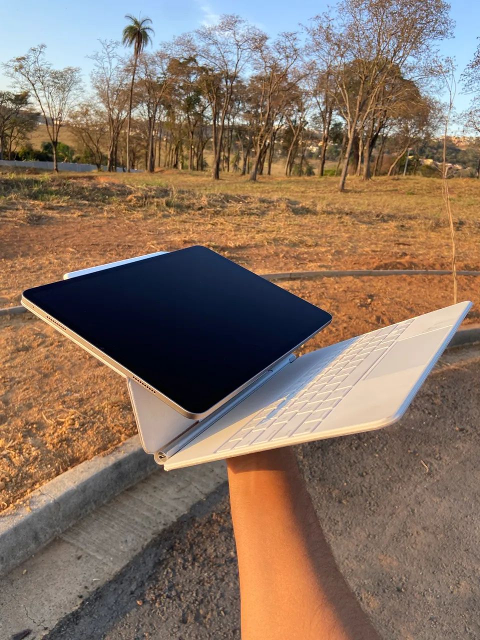 Kit iPad Pro M2 6 geração 128gb com Magic Keyboard e Apple Pencil 2