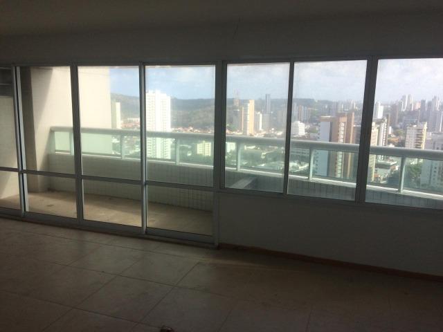 Excelente Apartamento Alto Padrão Unique, em Petrópolis - Foto 2