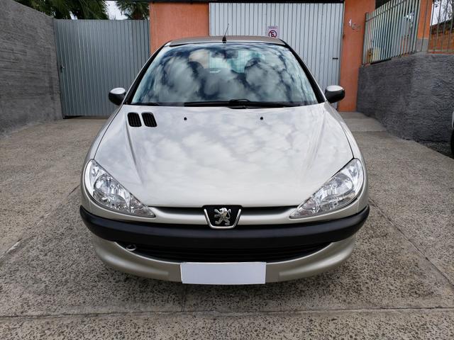 Peugeot 206 1.4 Presence Ano 2008 - Foto 2