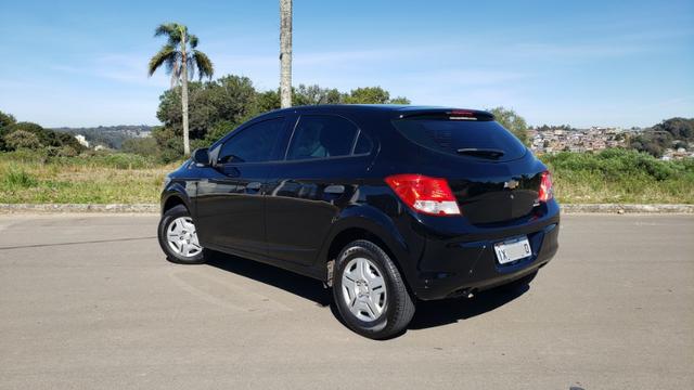Chevrolet Onix LS 1.0 - 23.000km - unica dona - 2016 - Foto 3