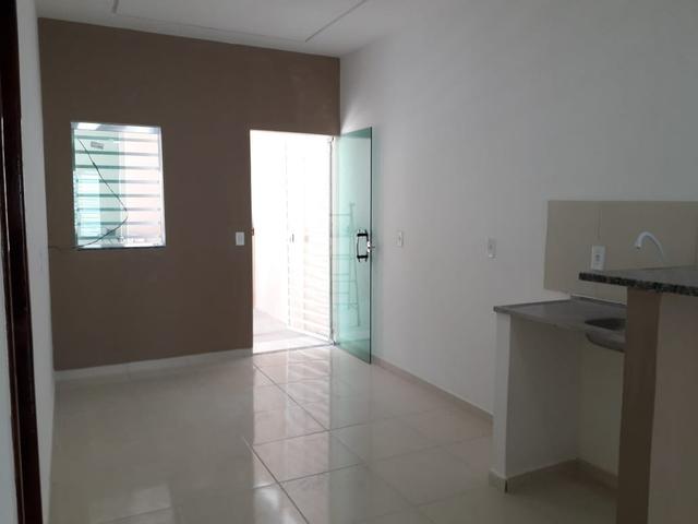 Casa no Águas Claras- 2 QRTS+Piscina/ Por 125 mil à vista - Foto 4