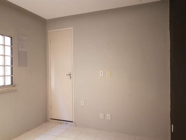 Sala comercial no Rio Vermelho, com banheiro próprio - Foto 7