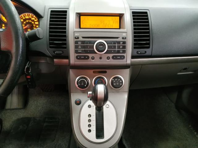 NISSAN SENTRA S 2.0 16V-CVT 4p - 2008 - Foto 6
