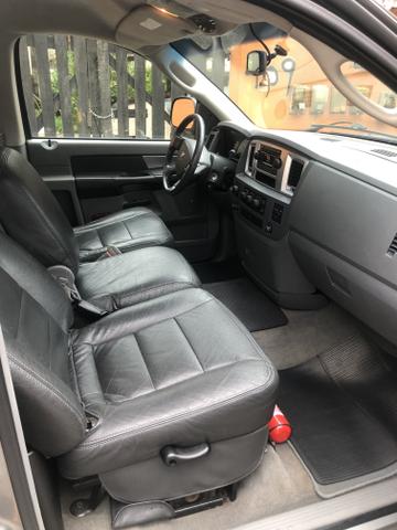Dodge ram 2500 ano 2008