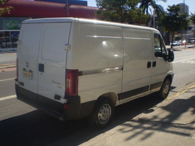 Fiat Ducato Cargo 2016 com ar cond - Foto 3