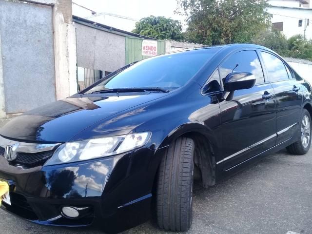 Civic 2011 LXL automatico top de linha baixa km - Foto 18