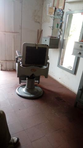 Vendo cadeira para barbearia - Foto 4