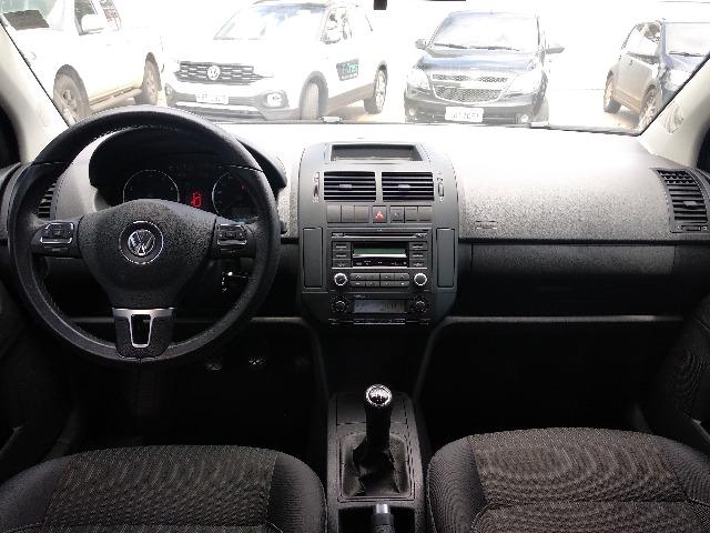 Polo 1.6 completão e super conservado - Foto 9
