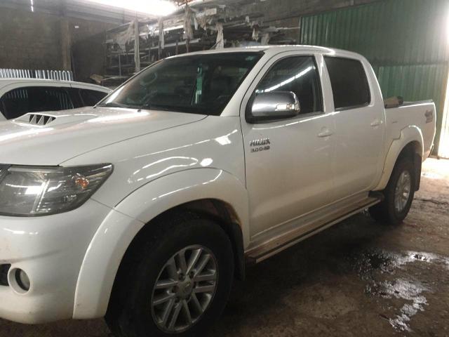 Hilux 4x4 completa automática Branca - Foto 2