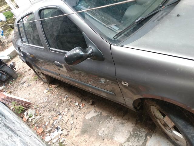 Vendo ou troco renault Clio - Foto 5