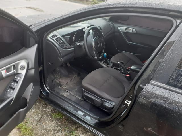 Kia cerato 10 11 - Foto 3