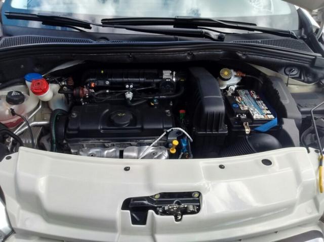 PEUGEOT 208 ACTIVE 1.5 8V Branco 2014/2015 - Foto 12