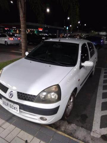 Clio sedã - Foto 5