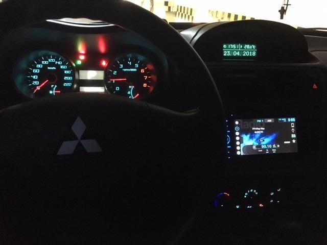 Mitsubishi Pajero TR4 4x2 automática em excelente estado - Foto 4
