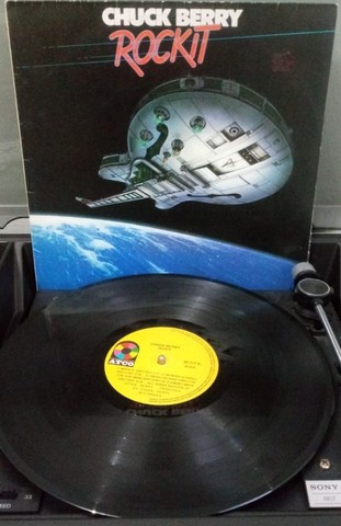 Lp Chuck Berry - Rock It - Foto 3