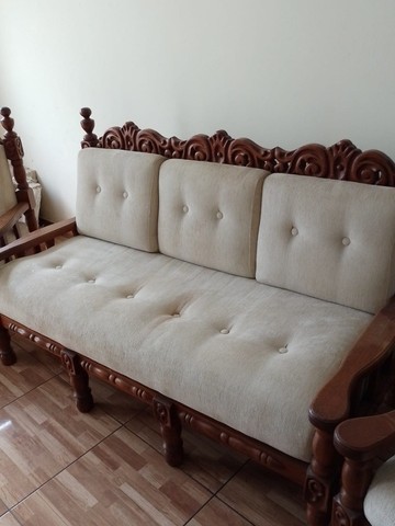 conjunto sofa antigo em madeira maciça 3 lugares e 2 duas poltronas + mesa  de centro - Móveis - Barro Branco (Zona Norte), São Paulo 1122189163 | OLX
