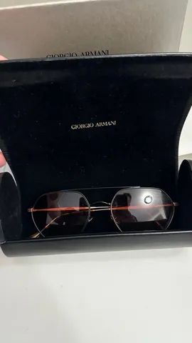 Óculos Giorgio Armani top de linha de 2100 por 1299