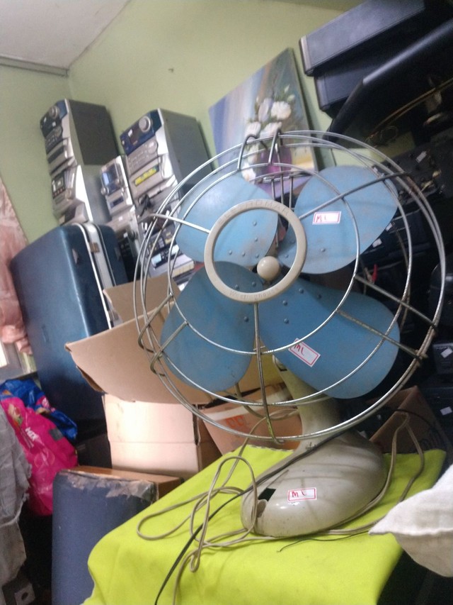 Ventilador eletromar todo em ferro 40 cm - Foto 2