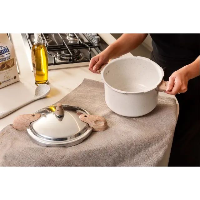 Panela Pressão Brinox 5,4L Ceramic Life c/ Indução Pressure c/ Alça Vanilla 4953103 - Foto 4