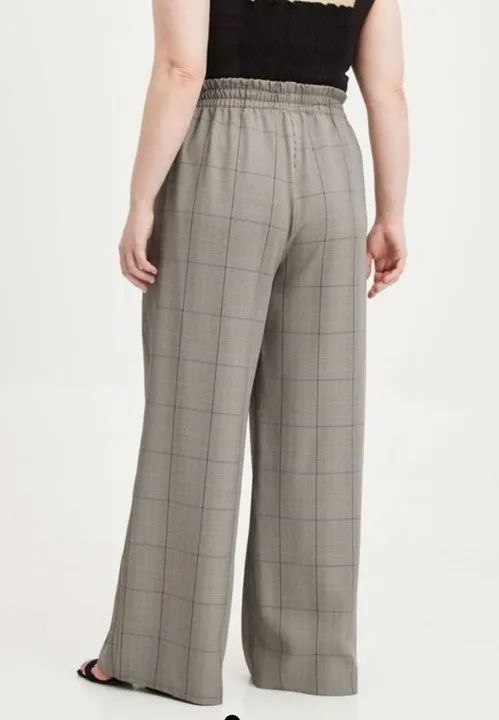 Calça pantalona em alfaiataria  - Foto 2